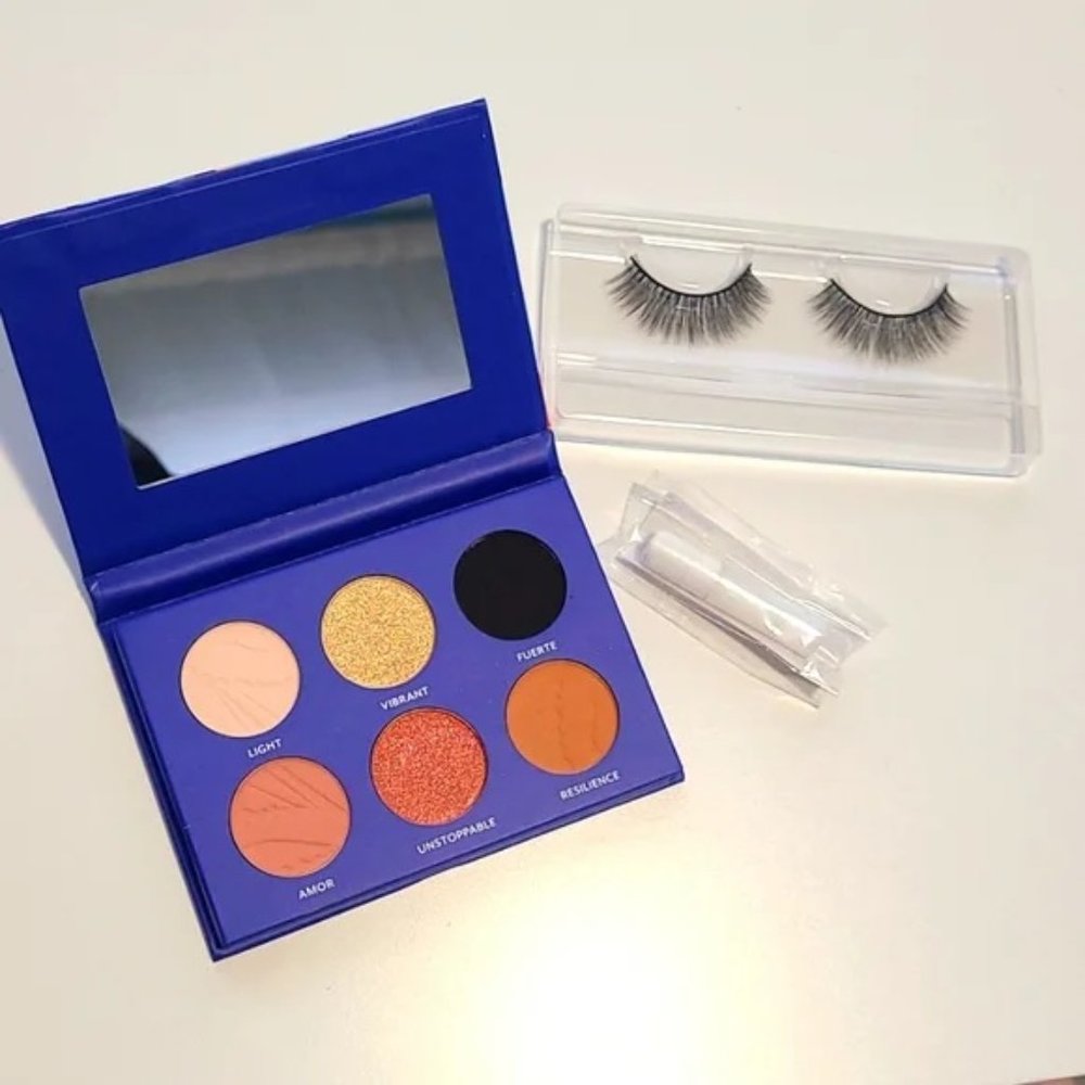NWT Tresluce Beauty Lashes & Eyeshadow Set